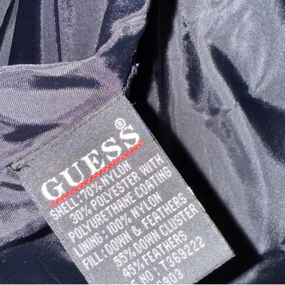 GUESS Vintage Y2K Black Puffer Jacket XL Cropped Bubble Coat Streetwear Winter - Picture 5 of 7